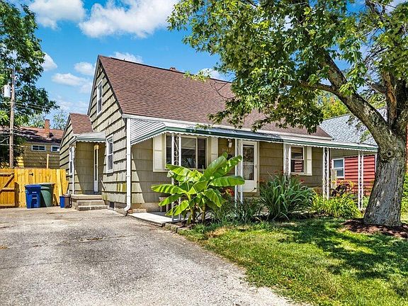 3rd image of 3463 Homecroft Dr