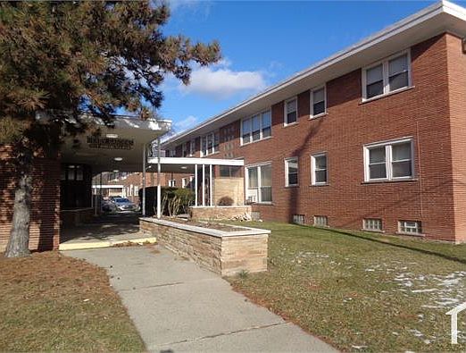 2nd image of 810 Whitmore Dr APT 208