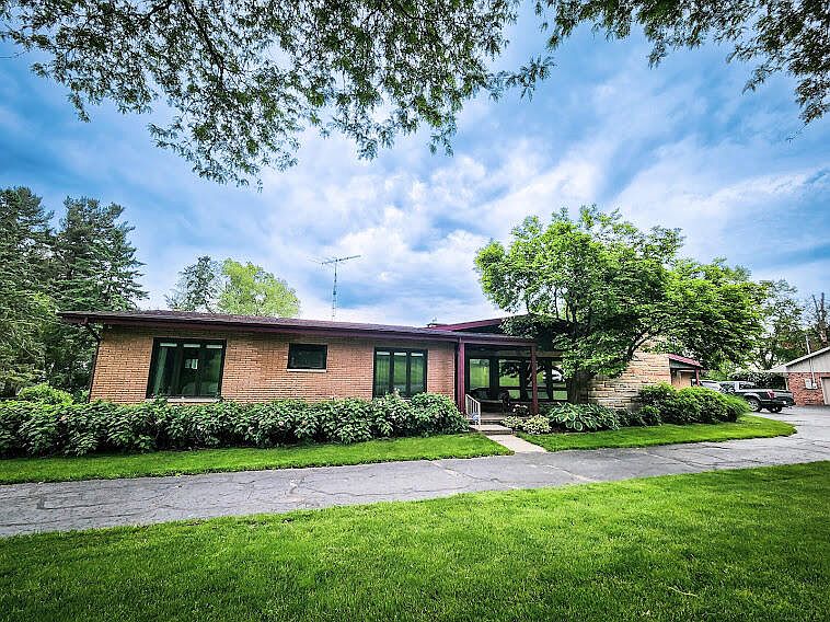 1811 Steamburg Rd, Hillsdale, MI 49242 Zillow