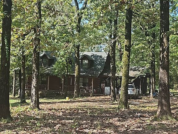 2nd image of 11 Griffin Rd