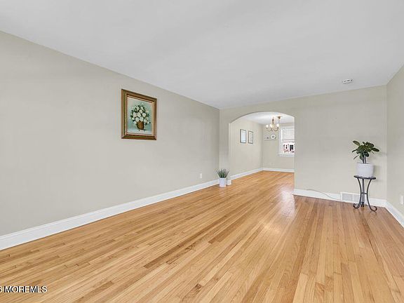 4th image of 325 Bath Avenue #27