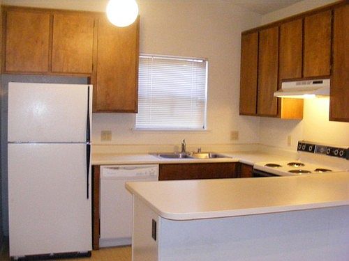 2nd image of 2528 C St