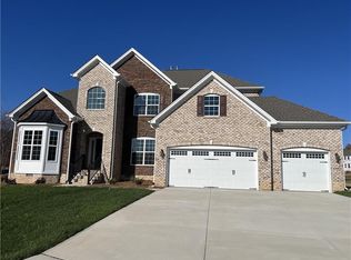 1097 Luna Creek Ct #24, Kernersville, NC 27284