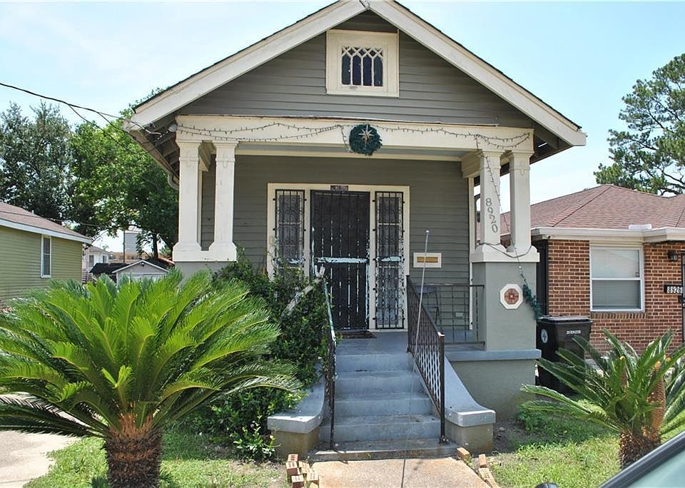 1st image of 8920 Apricot St