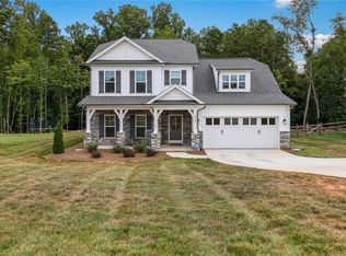 1539 Chickasha Dr, Pfafftown, NC 27040