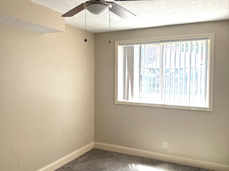 1531 D St #3 — Photo 9