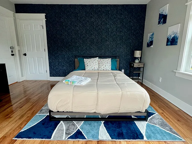 980 Desoto St NW #980 — Photo 1