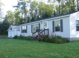 4 Hoopers Dr, Lancaster, NH 03584