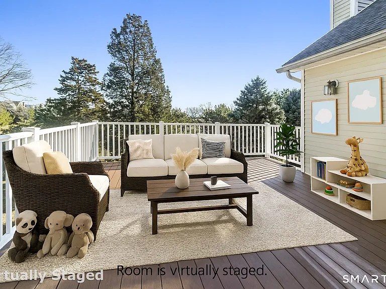 107 Benson Pl — Photo 24