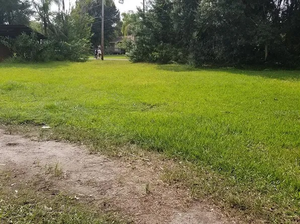 706 Ornelda St SW, Ruskin, FL 33570