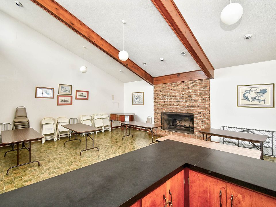 43rd image of this home