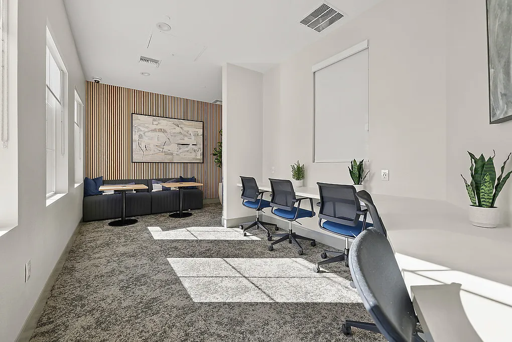 Renaissance at Uptown Orange — Photo 3