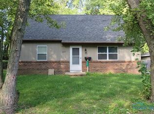 627 Rochelle Rd, Toledo, OH 43615