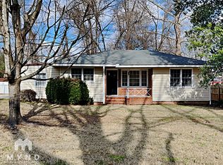 286 Lumpkin St, Winder, GA 30680
