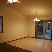 4th image of 401 Schachtner Street Somerset