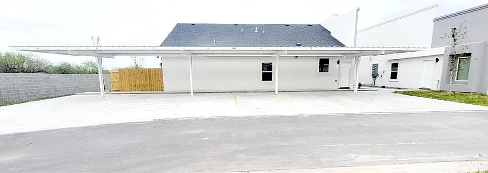 3405 Frio Ave #3