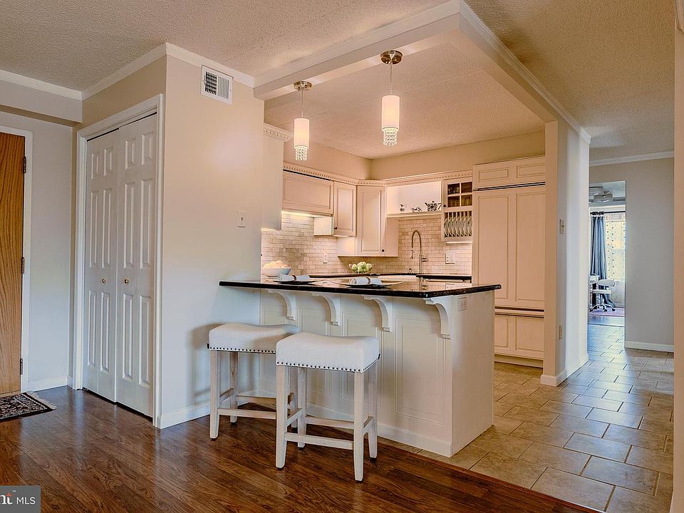 1st image of 10211 Valley Forge Cir #211
