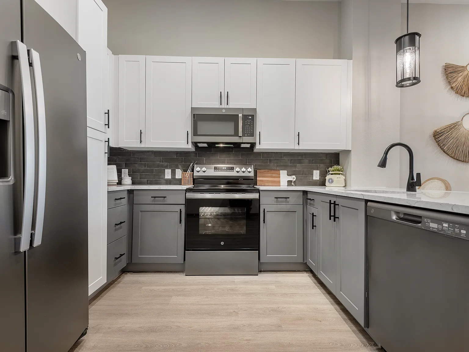 Residences at Grayson Heights — Photo 4