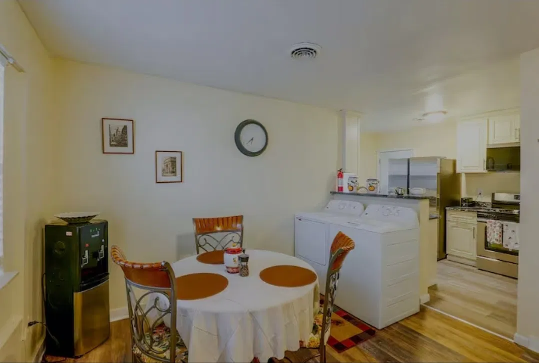 1 bed, $1,400 — Photo 2