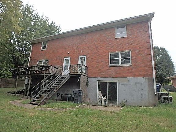 4th image of 2009 Fordson Ct