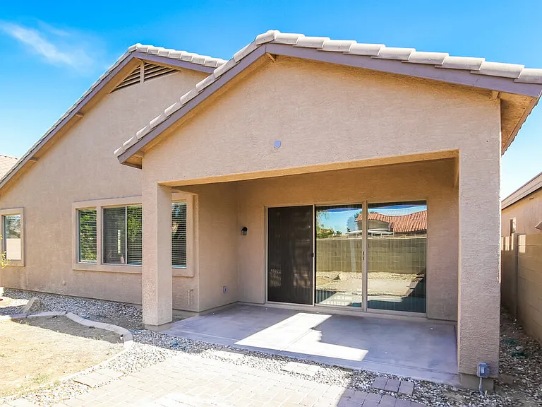 22110 N 104th Ln — Photo 16