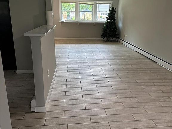 4th image of 509 Winding Way