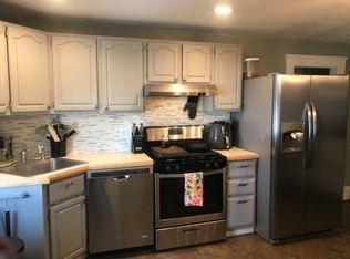 19 Brookdale Ave #19, Dedham, MA 02026