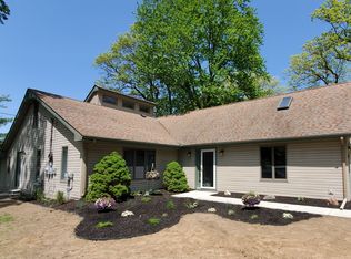 1746 Clark Lake Rd, Brighton, MI 48114