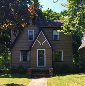 4026 Elmwood Rd, Cleveland Heights, OH, 44121