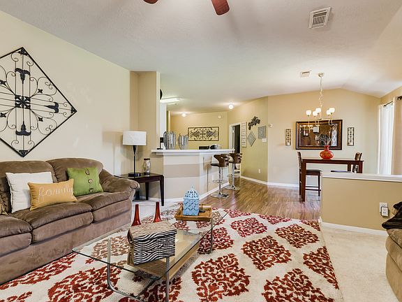 5th image of 16214 Mission Glen Dr