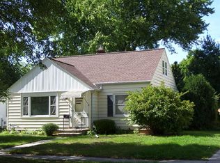 924 Colonial Ave, Green Bay, WI 54304