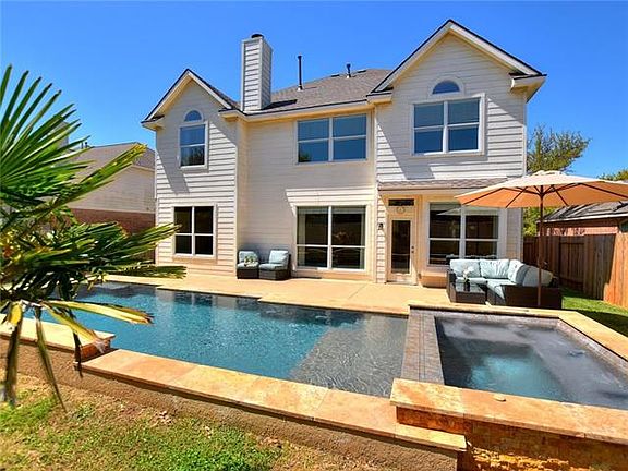 2nd image of 2812 Corabella Pl