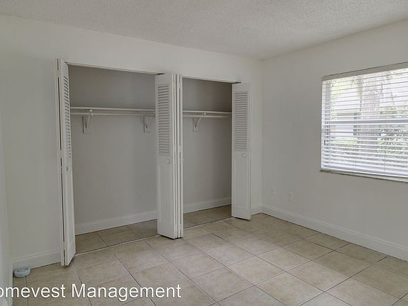 3rd image of 2613 E Central Blvd Unit 9