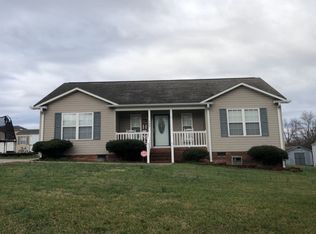 135 Virginia Dr, Thomasville, NC 27360