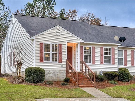 3rd image of 342 Crawford Mill Ln