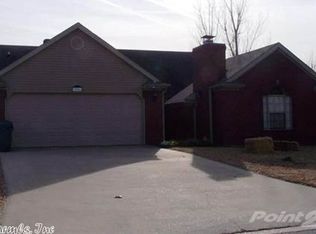 3006 Carriage Hill Dr, Paragould, AR 72450