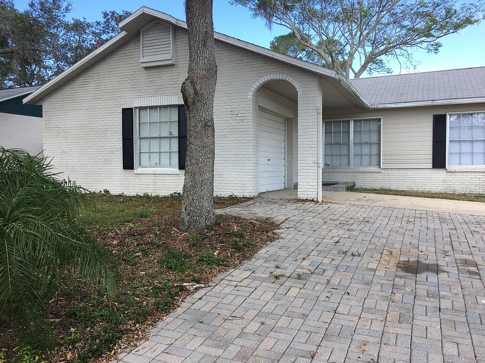 1st image of 205 Malean Dr