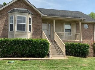 110 Jesse Brown Dr, Goodlettsville, TN 37072