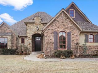 808 E Cordella Ter, Mustang, OK 73064
