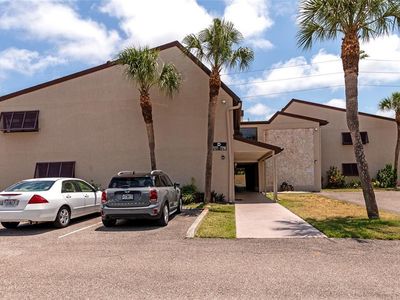 7291 Cloister Dr #222, Sarasota, FL, 34231