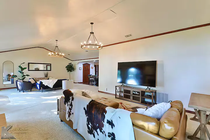 3550 Private Road 2631 — Photo 7