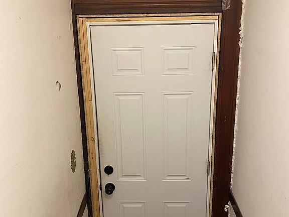 2nd image of 4403 S Albany Ave #1F