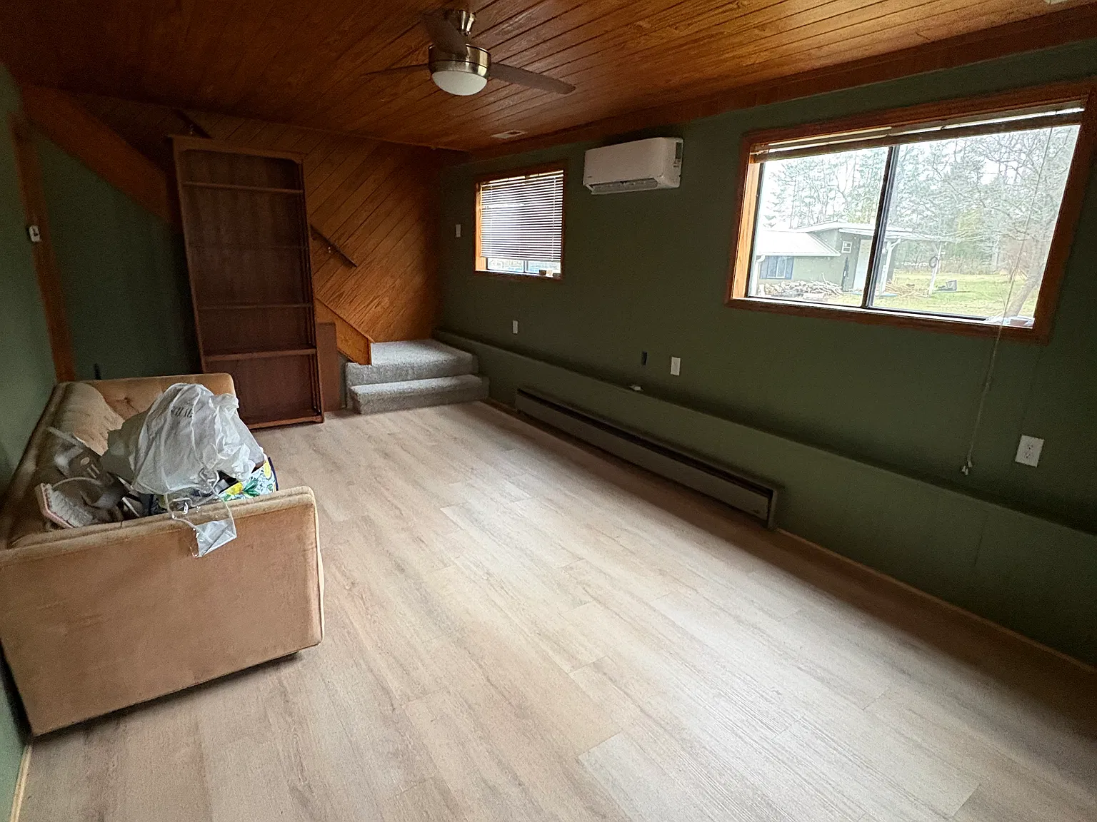 1 bed, 900 sqft, $1,400 — Photo 3