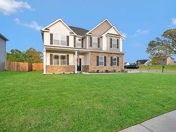 2nd image of 961 Cherry Blossom Ln