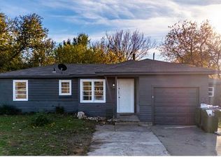 904 Cypress Cv, Midwest City, OK 73110