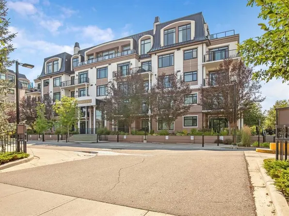 131 E Quarry Way SE #401, Calgary, AB T2C 5L7