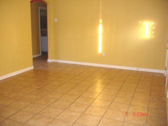 2nd image of 700 Harvey St