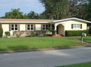 2001 Hibiscus Ct, Sanford, FL 32771