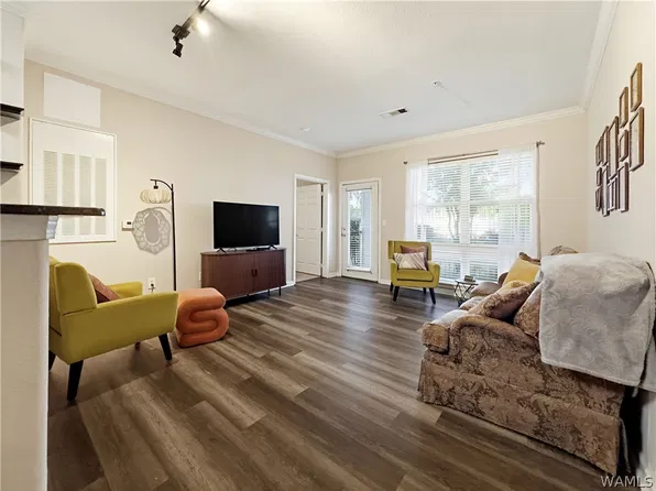 600 13th St E APT 813, Tuscaloosa, AL 35401