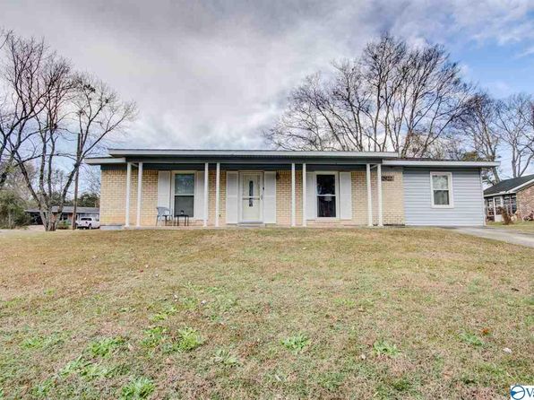 2922 Berkshire Dr Sw Huntsville Al 35805 Zillow